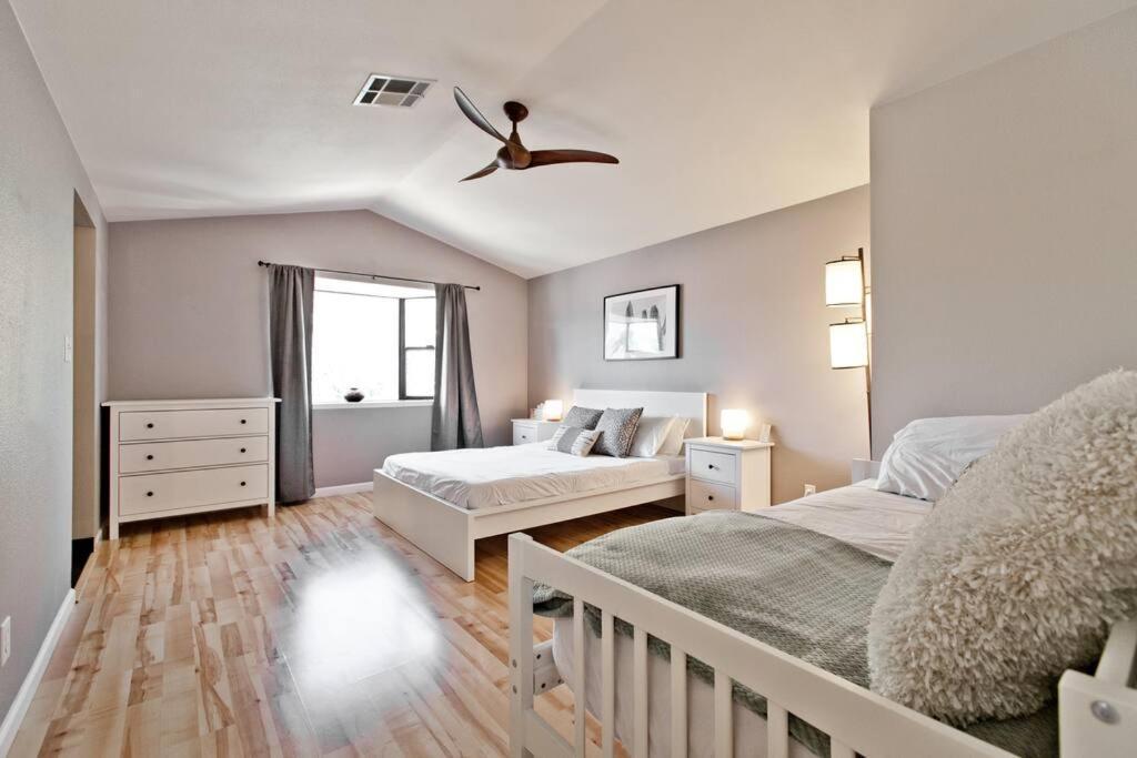 Bright, Modern 4Br With Beautiful Backyard & Pool! Villa Las Vegas Eksteriør bilde